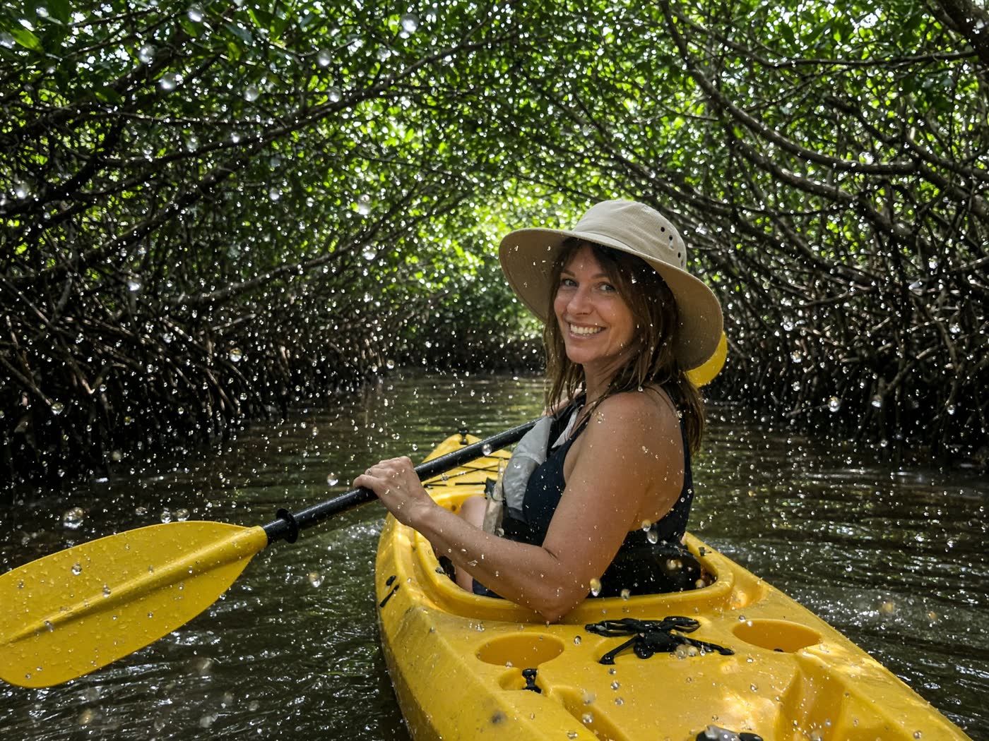 12:30pm Mangroves & Midnight Pass Beach Kayak Tour